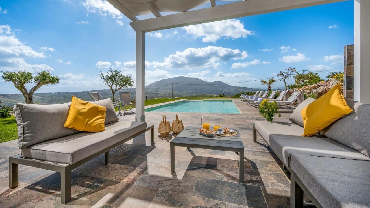 Dama Dei Venti 6&2, Emma Villas Castellammare del Golfo Eksteriør billede