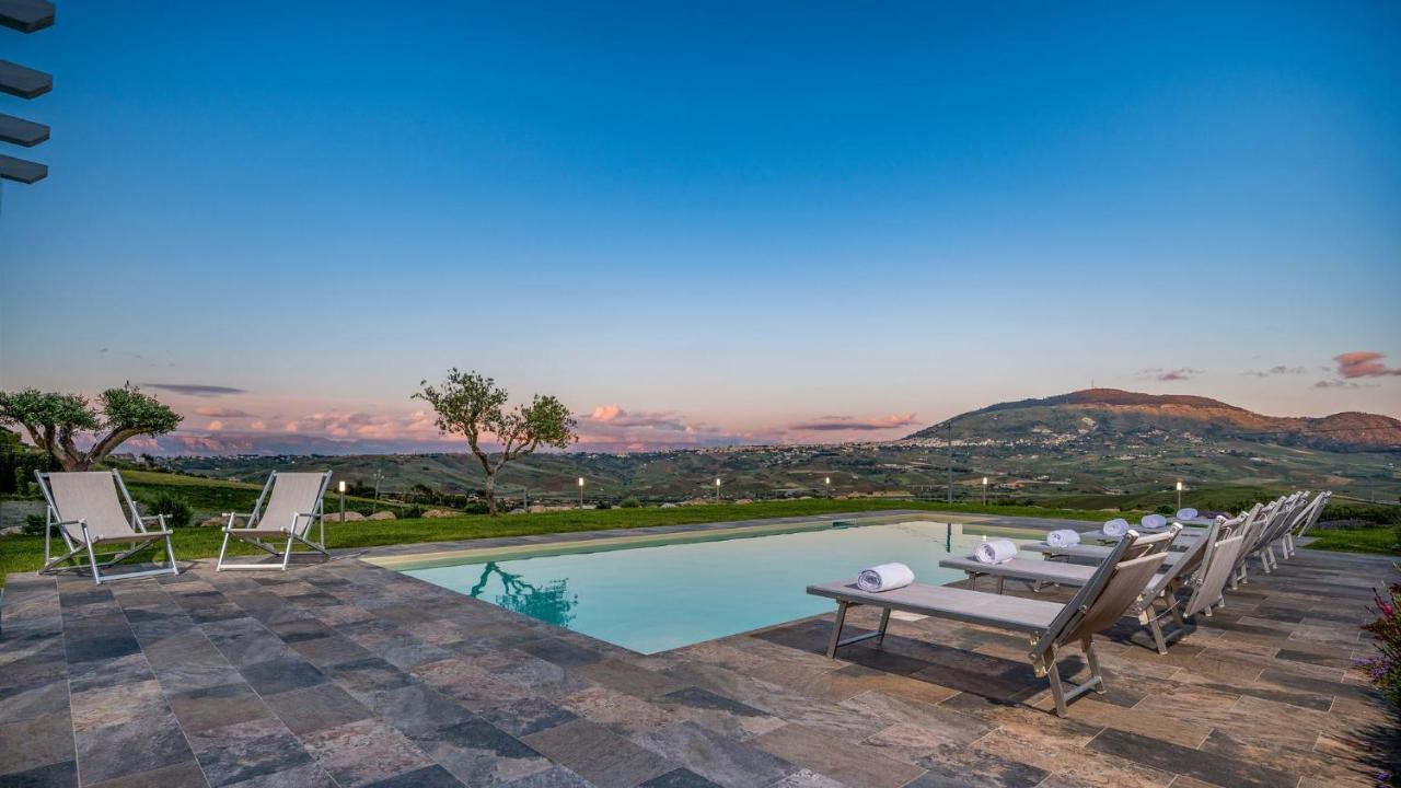Dama Dei Venti 6&2, Emma Villas Castellammare del Golfo Eksteriør billede
